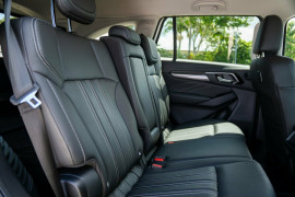 2024 Isuzu MU-X RJ LS-T SUV