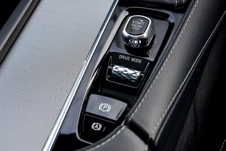 2021 Volvo XC90 L Series T6 R-Design SUV