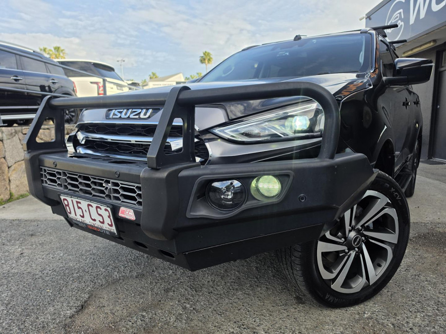 2021 Isuzu MU-X RJ LS-T SUV Image 2