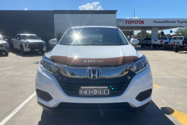2019 Honda HR-V  VTi SUV Image 2