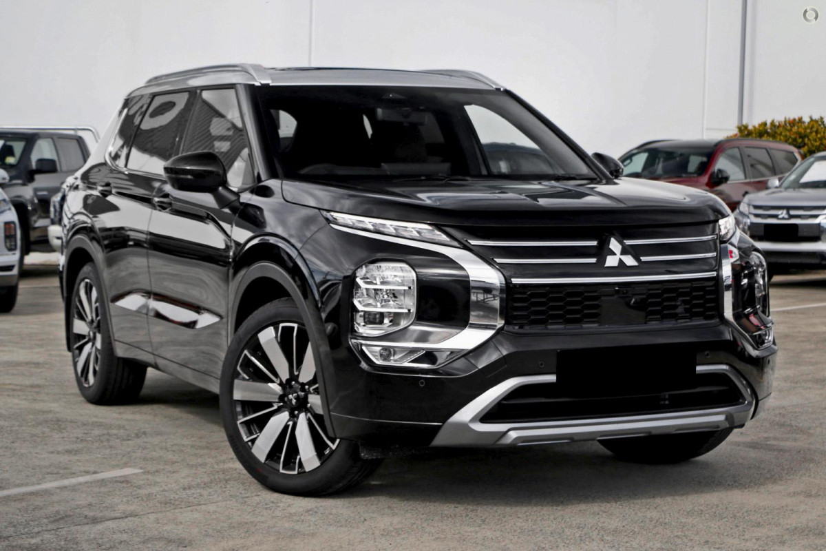 2026 Mitsubishi Outlander ZM Exceed Tourer SUV