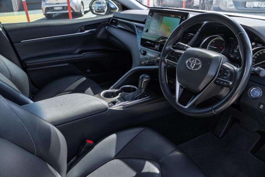 2023 Toyota Camry AXVH70R SX Hybrid Sedan Image 7