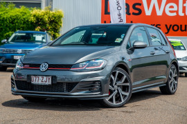 Volkswagen Golf GTi 7.5