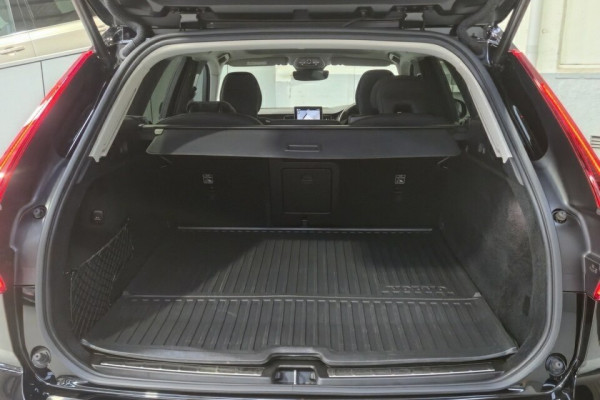 2025 MY26 Volvo XC60 UZ Plus T8 Plug-in Hybrid Dark SUV Image 22