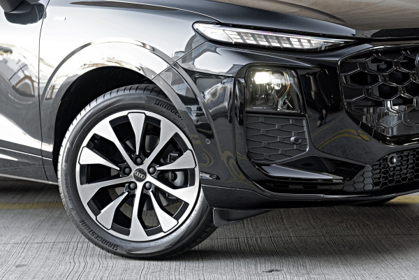 2026 Audi Q3 TFSI Sport SUV image 6