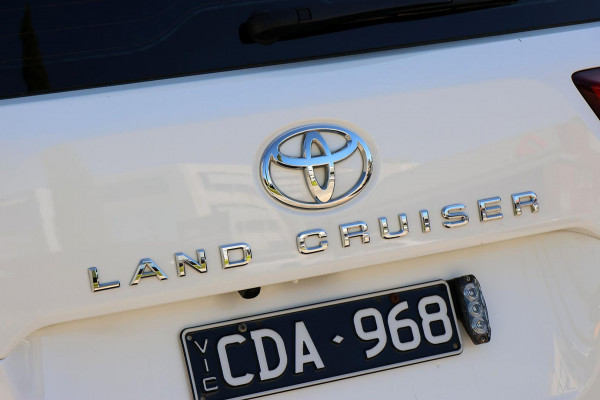 2022 Toyota LandCruiser FJA300R GX SUV image 5
