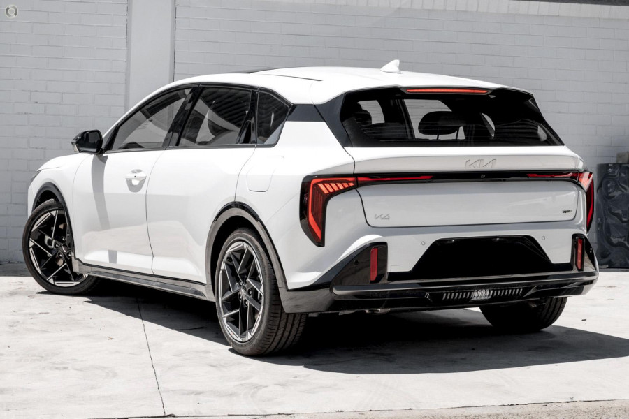 2026 Kia K4 CL4m GT-Line Hatch Image 4