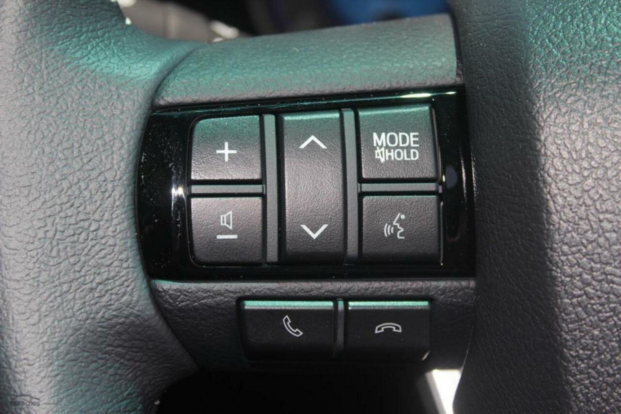 2016 Toyota HiLux  SR5 Double Cab Pick Up Image 10