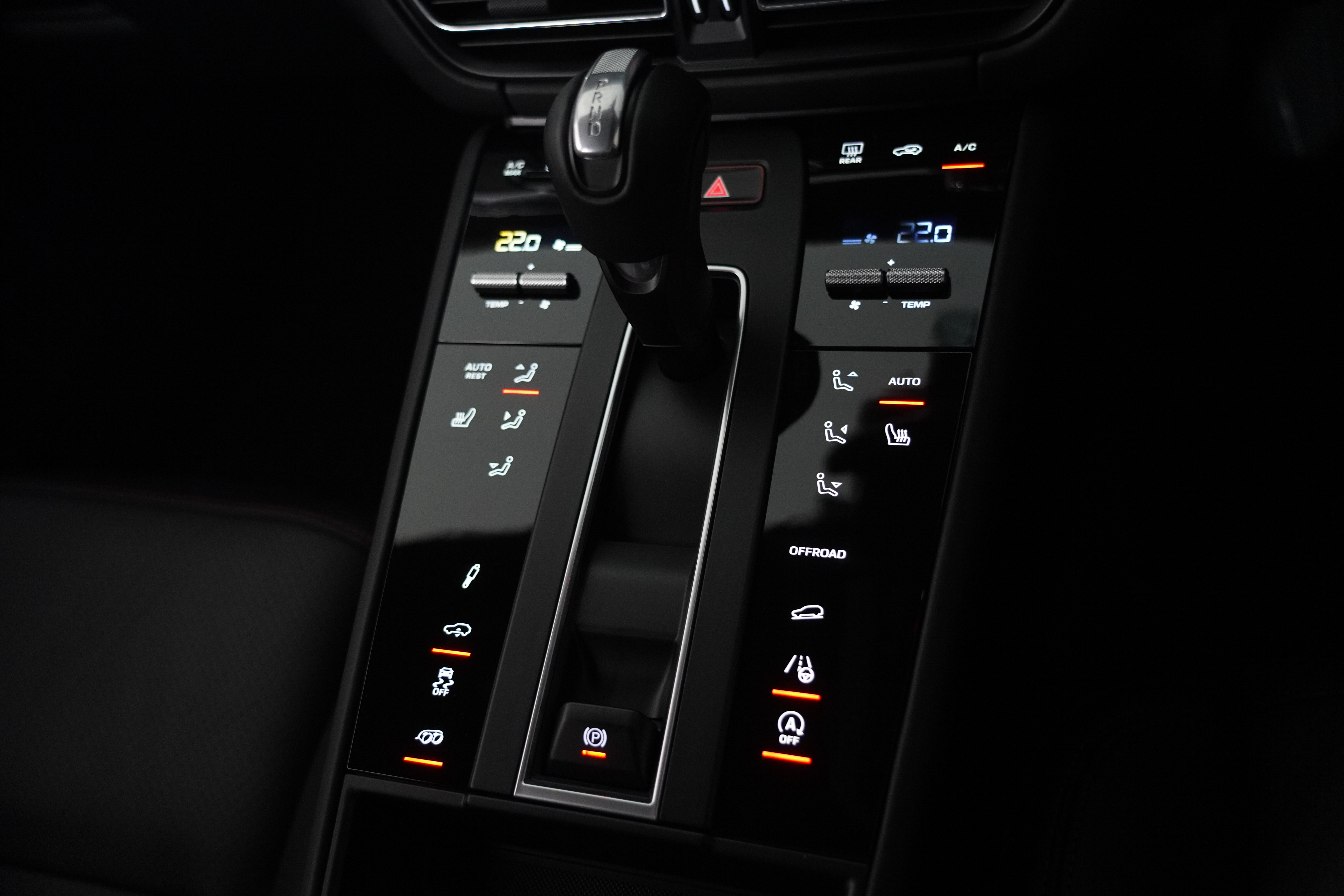 2022 Porsche Macan GTS SUV Image 30