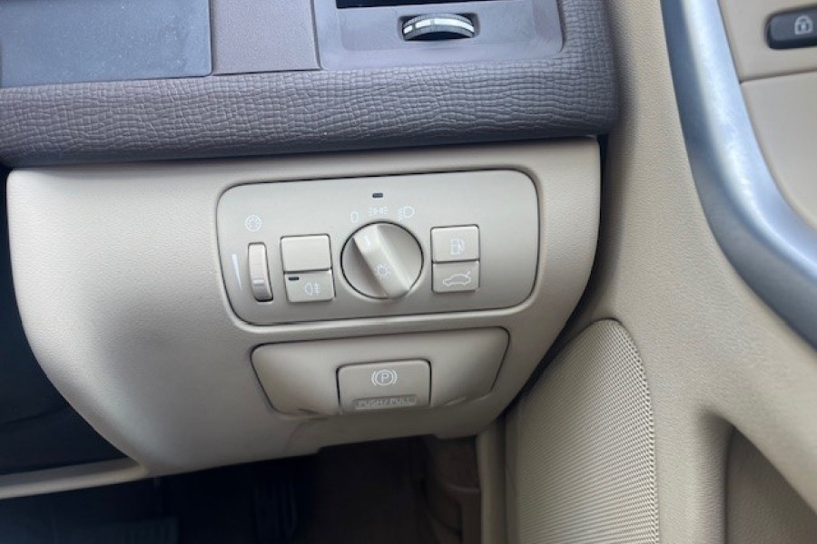 2011 MY13 Volvo XC60 DZ D5 SUV Image 22