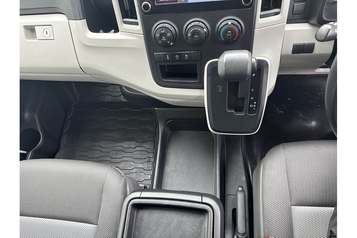 2021 Toyota HiAce GDH300R Van Image 15
