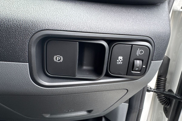 2025 MY26 Kia Tasman TK SX Ute Image 12