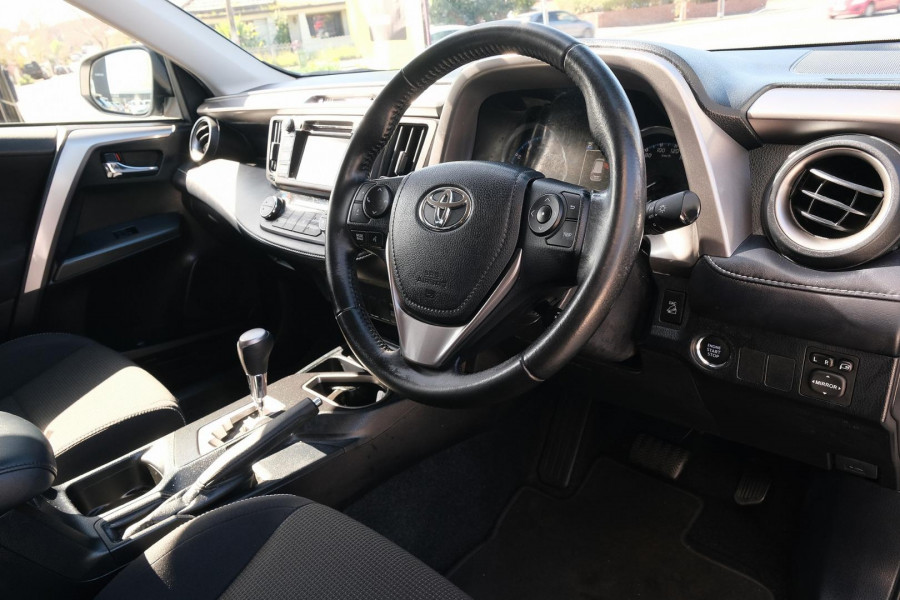 2017 Toyota RAV4 ASA44R GXL SUV Image 7