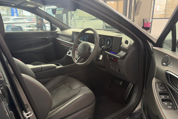 2026 Hyundai Sonata DN8.V4 N Line Sedan Image 10