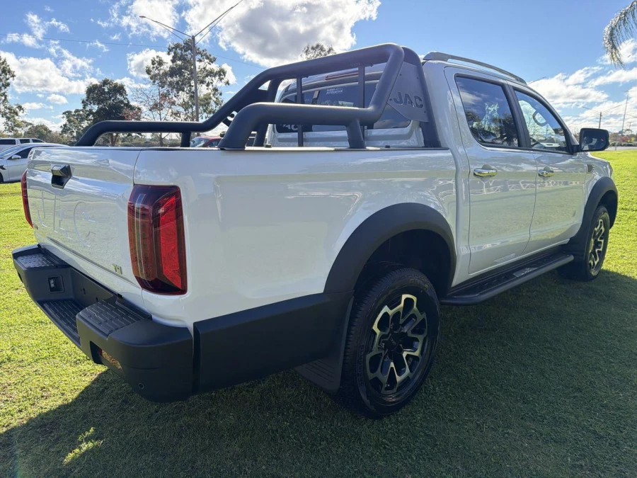 2026 JAC T9  Haven Ute Image 4