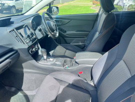 2017 Subaru XV G4-X 2.0i SUV image 14