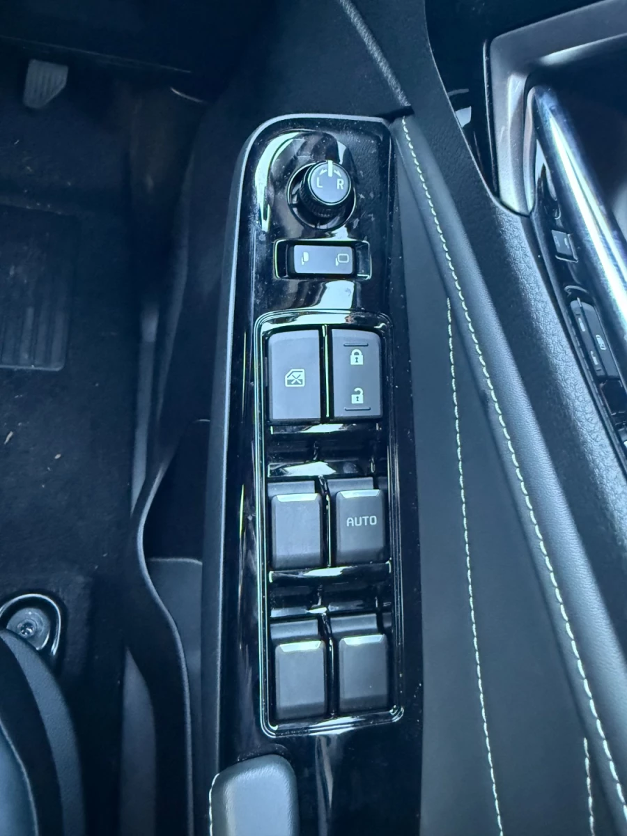 2025 MY25.5 Isuzu MU-X RJ LS-T SUV Image 19