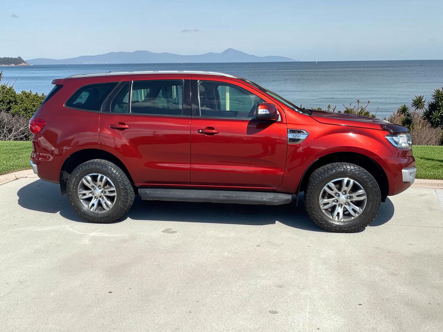 2015 Ford Everest UA Trend SUV Image 2