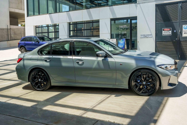 2025 BMW 3 Series G20 LCI II 330i M Sport Sedan image 5
