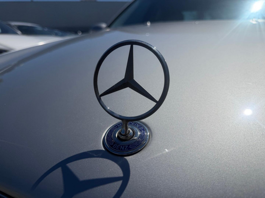 2004 Mercedes-Benz E-Class W211 E500 Elegance Sedan Image 6