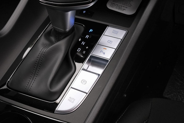 2026 Hyundai i30 CN7.V4 Hybrid Sedan Image 18