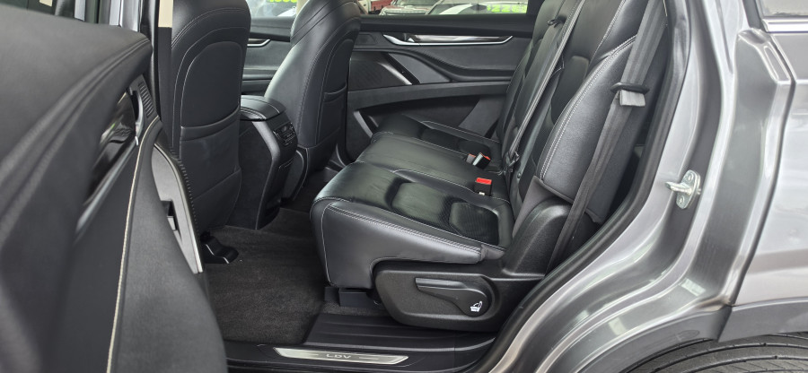 2022 LDV D90 SV9A Executive SUV Image 10