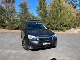 Subaru Forester Premium S4  XT