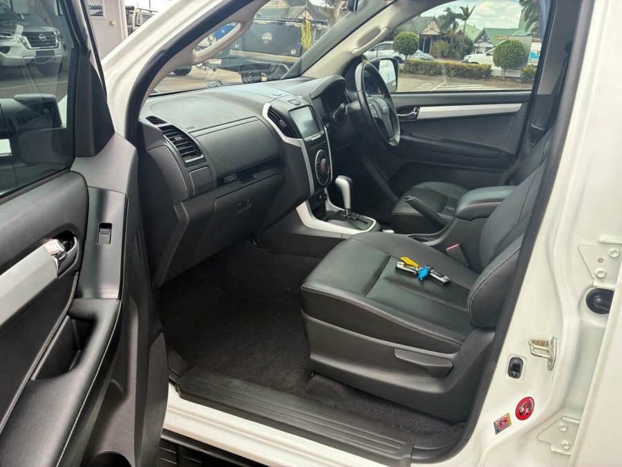 2019 Isuzu D-MAX TF LS-T Ute Image 25