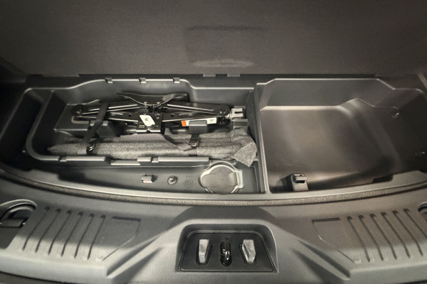 2026 MY26.5 Ford Everest UB Tremor SUV Image 19