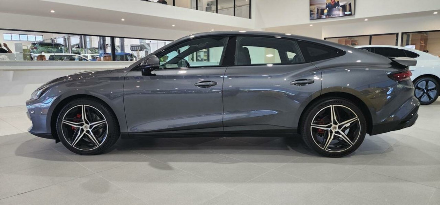2025 MG MG7 IP42 Essence Sedan Image 8