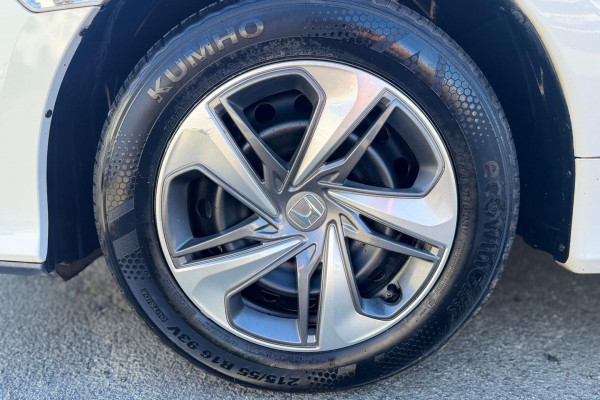 2019 Honda Civic 10th Gen VTi Sedan Image 13
