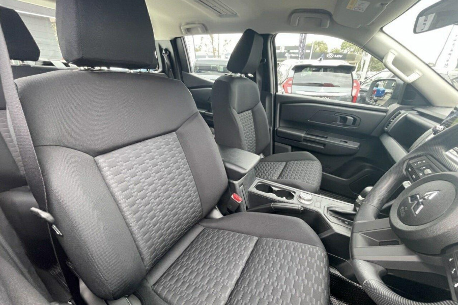 2024 MY24.5 Mitsubishi Triton MV GLX Ute Image 12