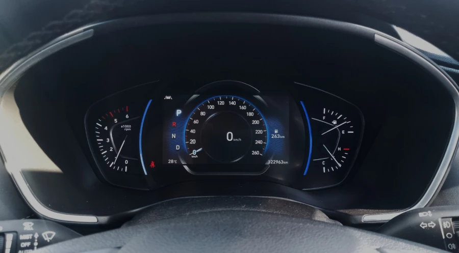 2019 Hyundai Santa Fe TM Highlander SUV Image 25