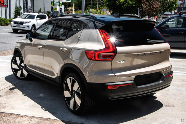 2026 MY27 Volvo EX40  Ultra Single Motor Extended Range SUV Image 4
