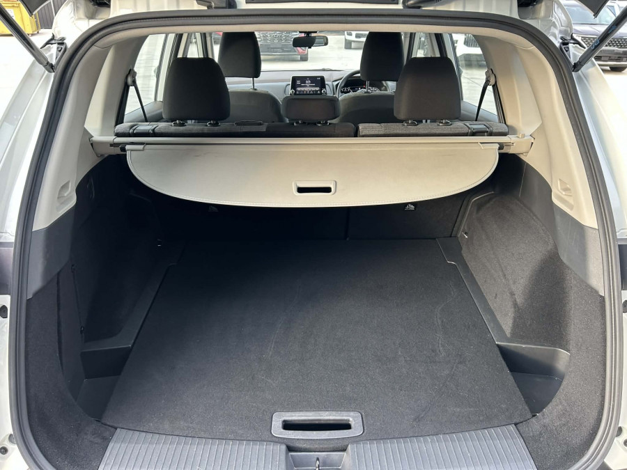 2024 MY25 Nissan X-Trail T33 ST SUV Image 12