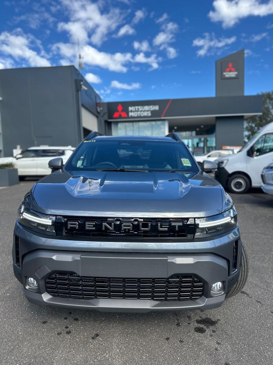 2025 Renault Duster X1311 Techno  SUV Image 2