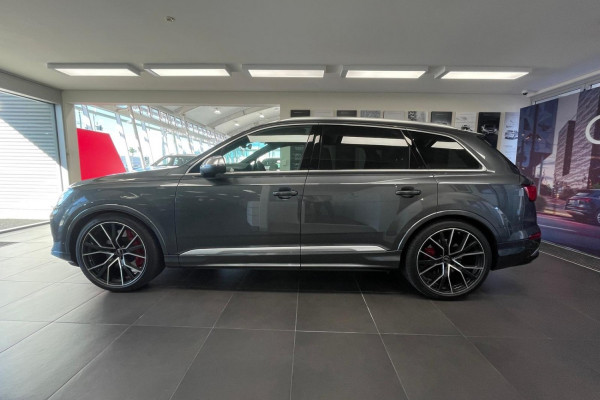 2025 Audi SQ7 4M TFSI SUV Image 2