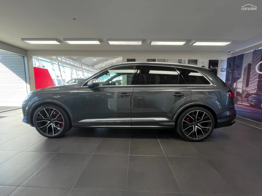2025 Audi SQ7 4M TFSI SUV Image 2