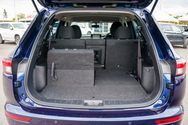 2024 Mitsubishi Outlander ZM ES SUV Image 8