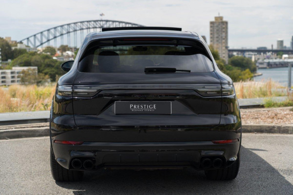 2021 Porsche Cayenne Gts SUV Image 4