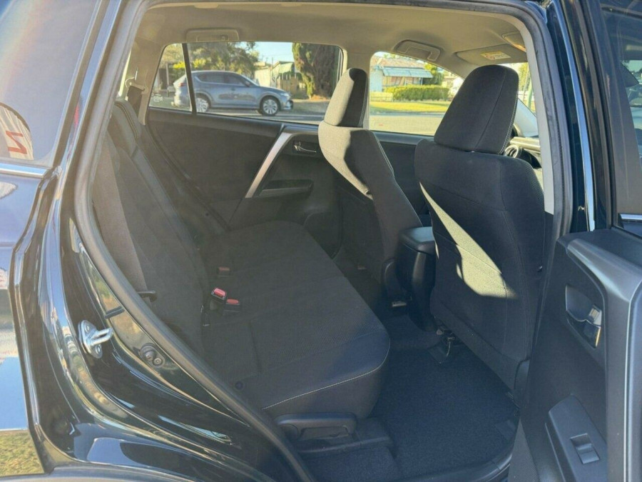 2017 Toyota RAV4 ASA44R GXL Wagon Image 13