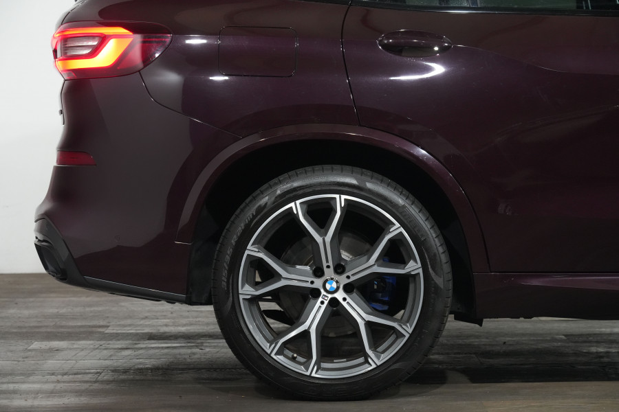 2022 BMW X5 xDrive30d SUV Image 6