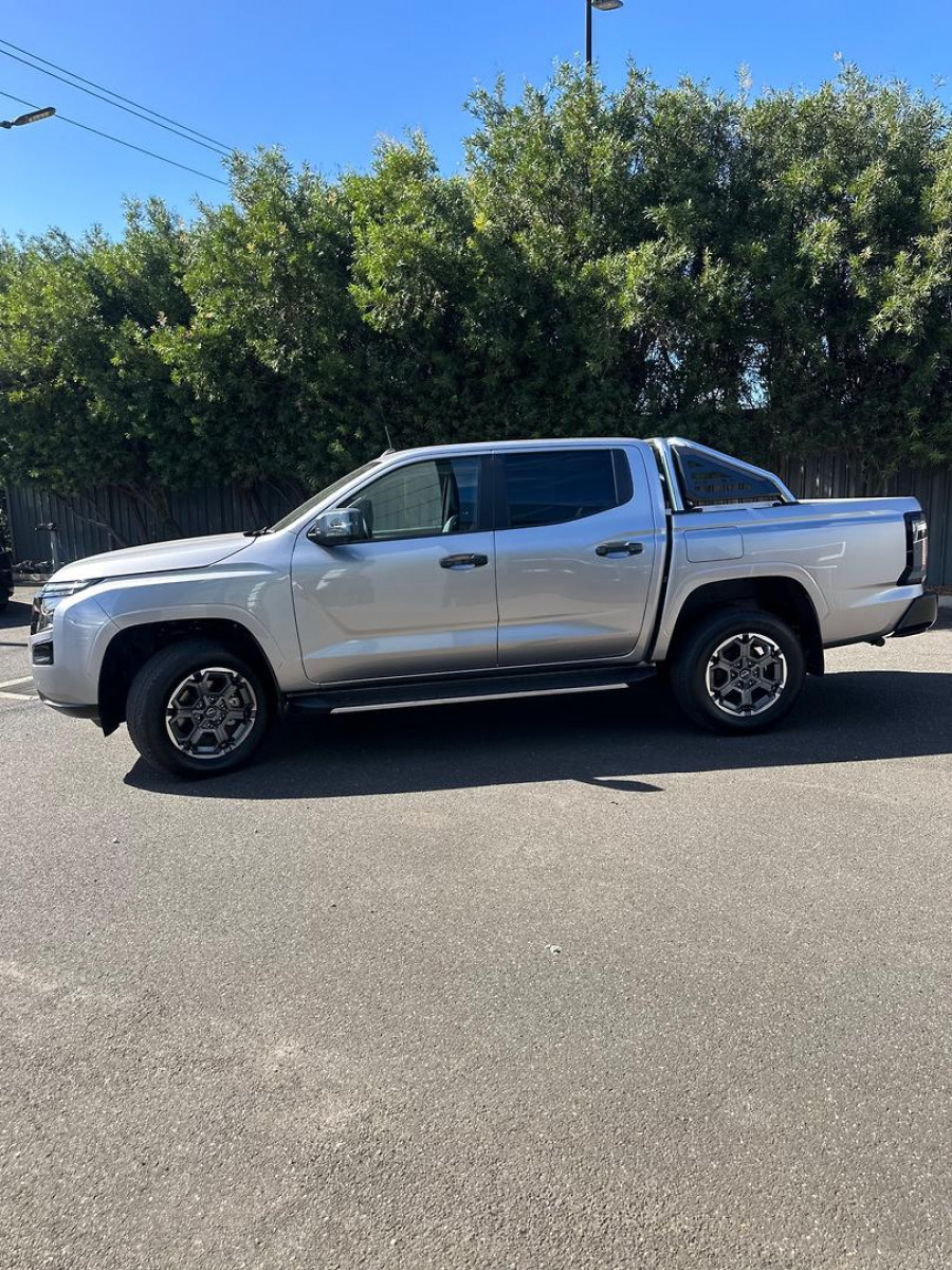 2026 Nissan Navara D27 ST-X Ute Image 5