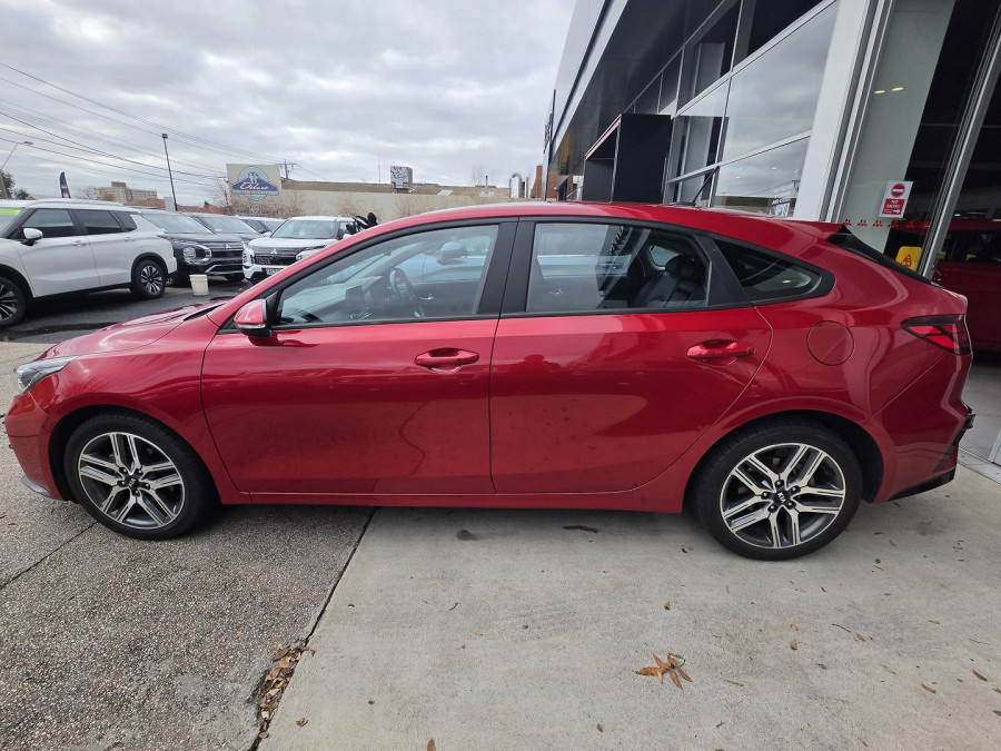 2020 MY1  Kia Cerato BD Sport+ Hatch Image 3