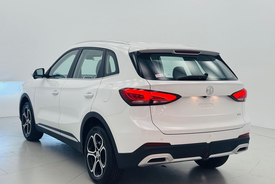 2025 MG ZS ZS32 Essence SUV Image 9