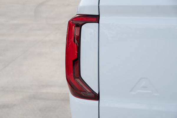 2026 Volkswagen Amarok NF TDI452 Style Ute Image 22