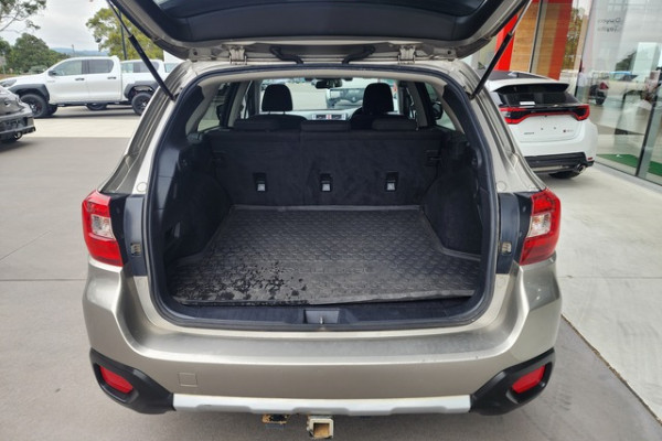 2016 Subaru Outback OW25IA 2.5i SUV Image 5
