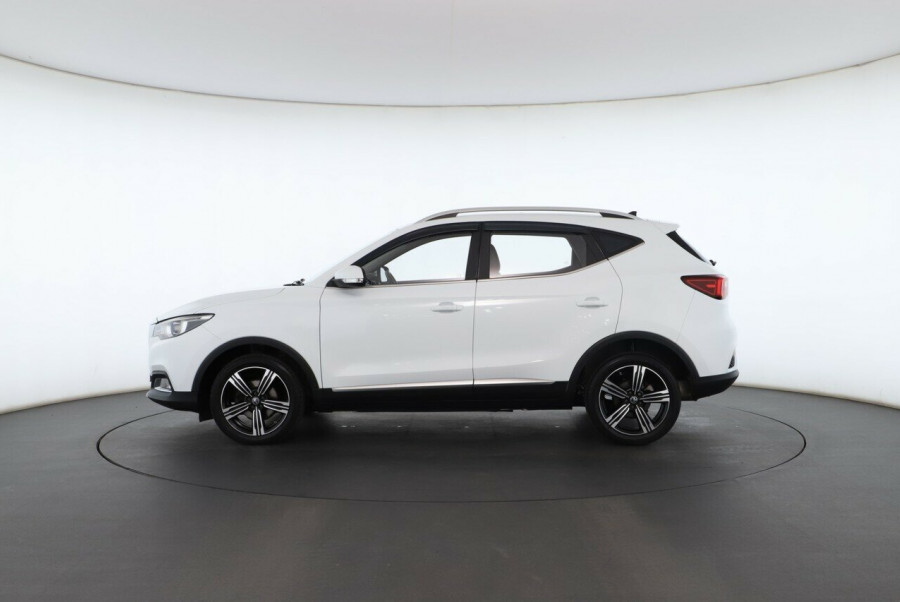2018 MG ZS AZS1 Essence SUV Image 11