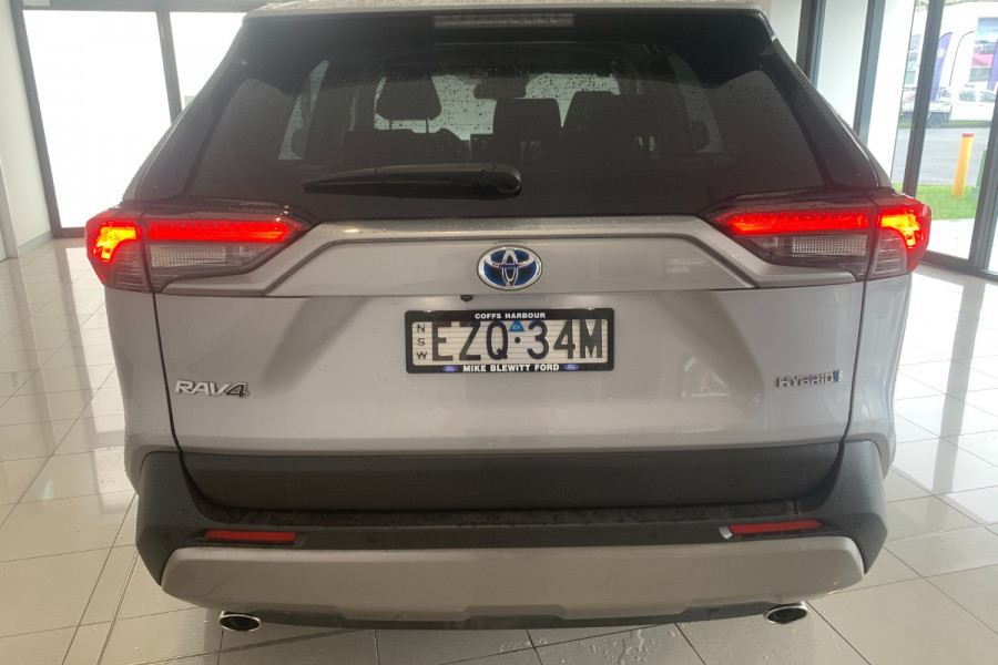 2023 Toyota RAV4 AXAH52R GXL SUV Image 6