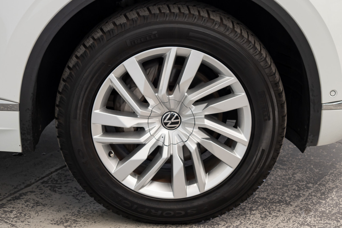 2021 Volkswagen Touareg 170tdi SUV Image 5